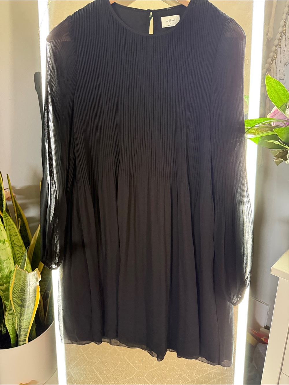 Wilfred Black Pleated Long Sleeve Dress - Picture 1 of 4